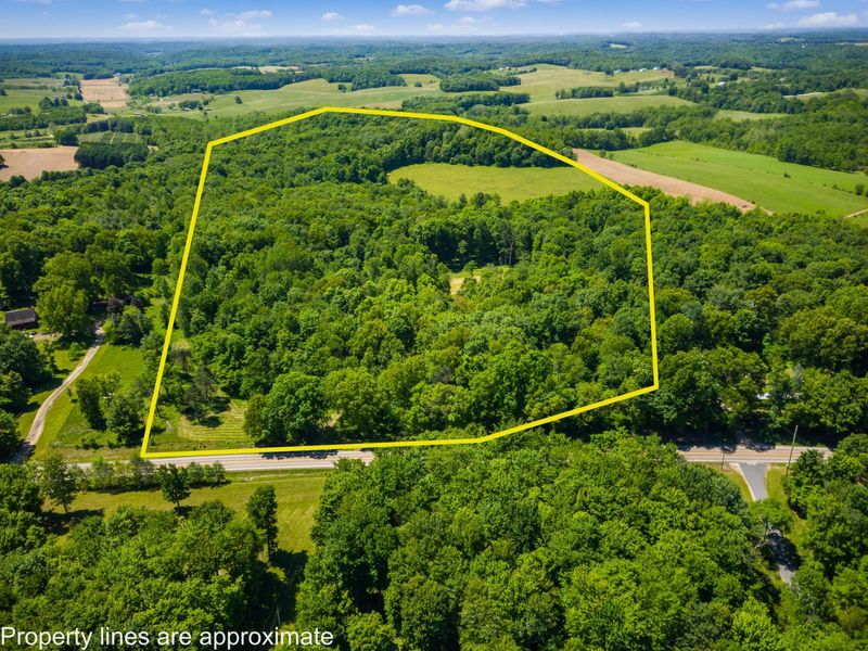 12929 Pleasant Valley Road NE, Utica, OH 43080 Photo 1