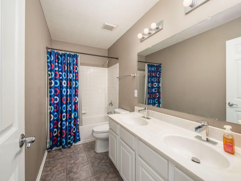 7454 Scioto Parkway, Powell, OH 43065 Photo 24