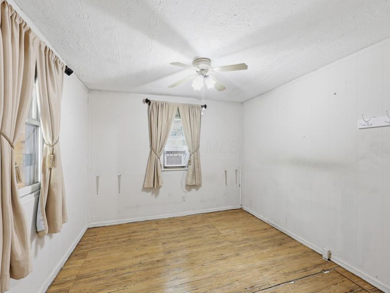 1862 Harrisburg Pike , Grove City, OH 43123 Photo 13