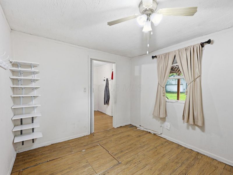 1862 Harrisburg Pike , Grove City, OH 43123 Photo 14