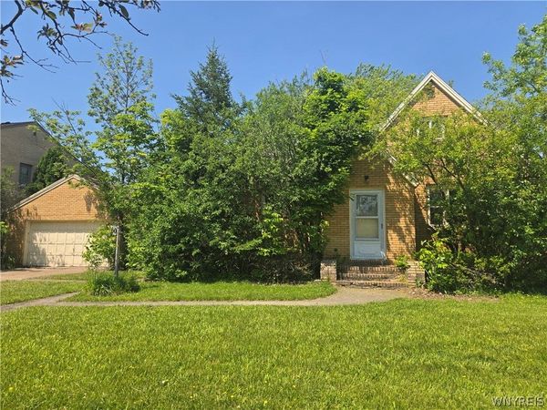 60 Rosewood Terrace , Cheektowaga, NY 14225