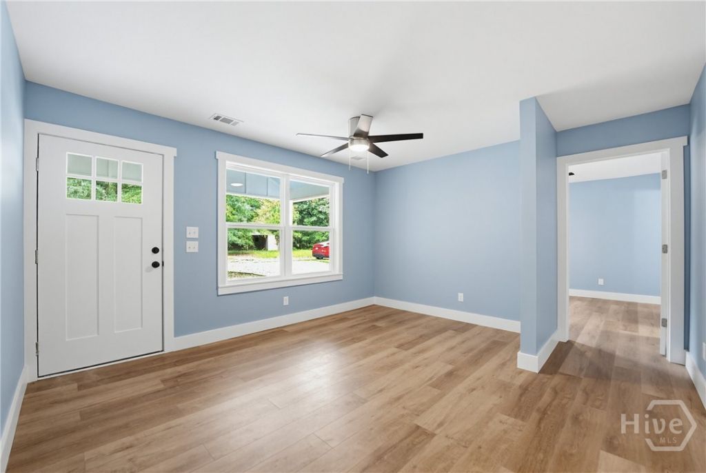 95 Fox Lane Photo 21