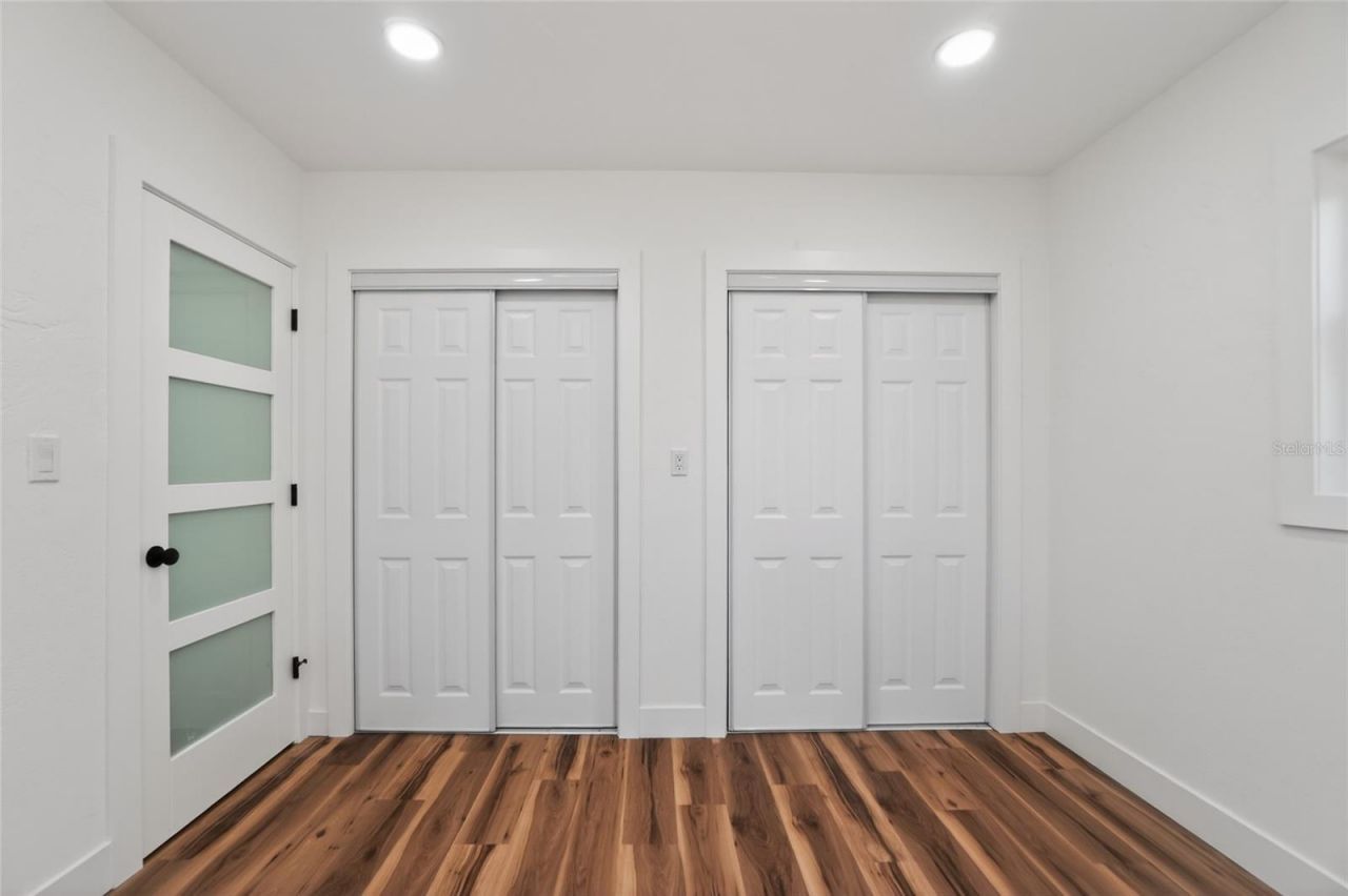 1524 Carson Circle Ne, Saint Petersburg, FL 33703 Photo