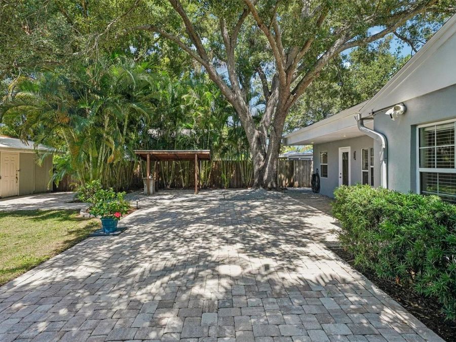 Property Image 52