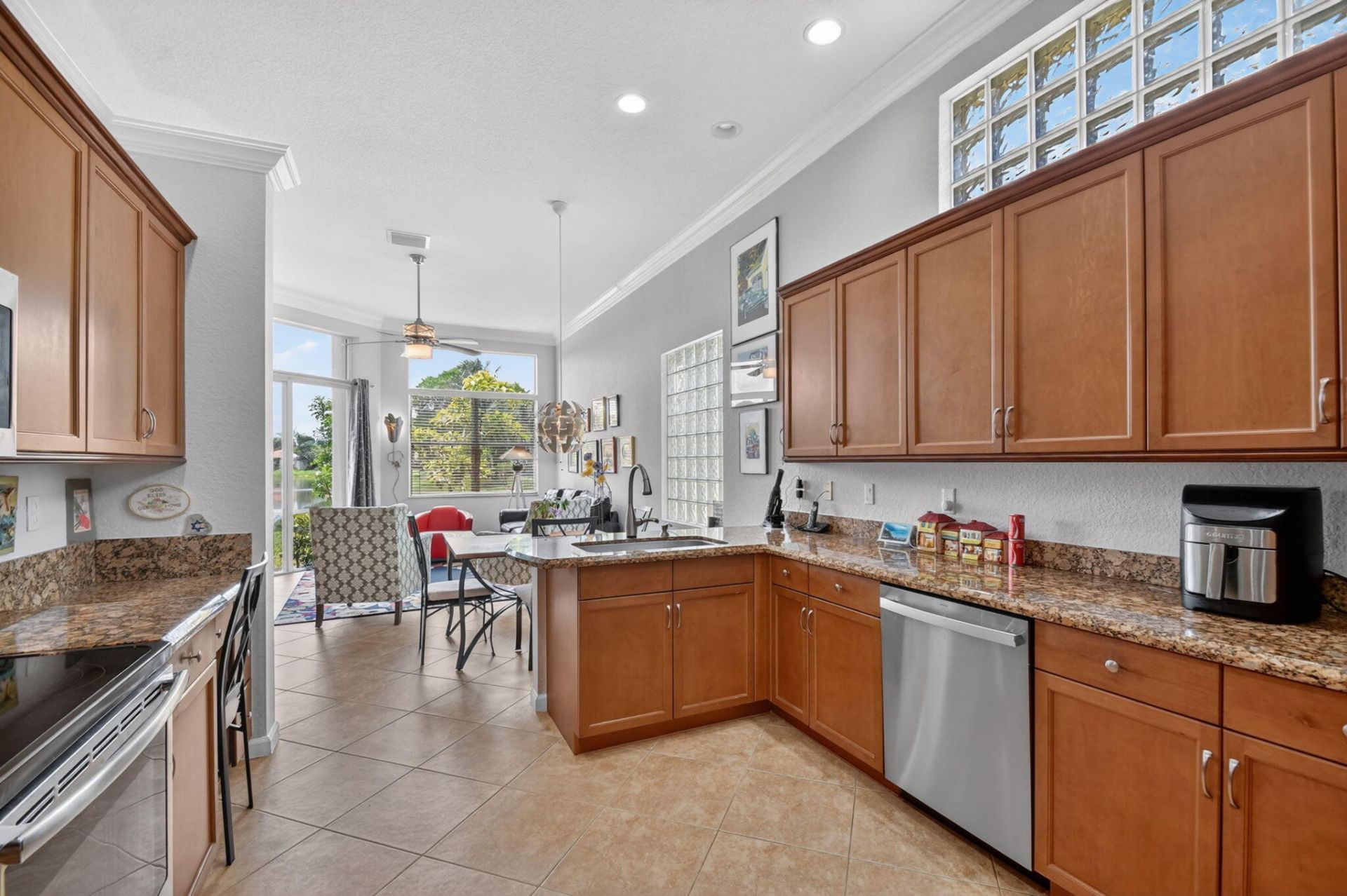 8553 E Via Grande E, Wellington, FL 33411 Photo