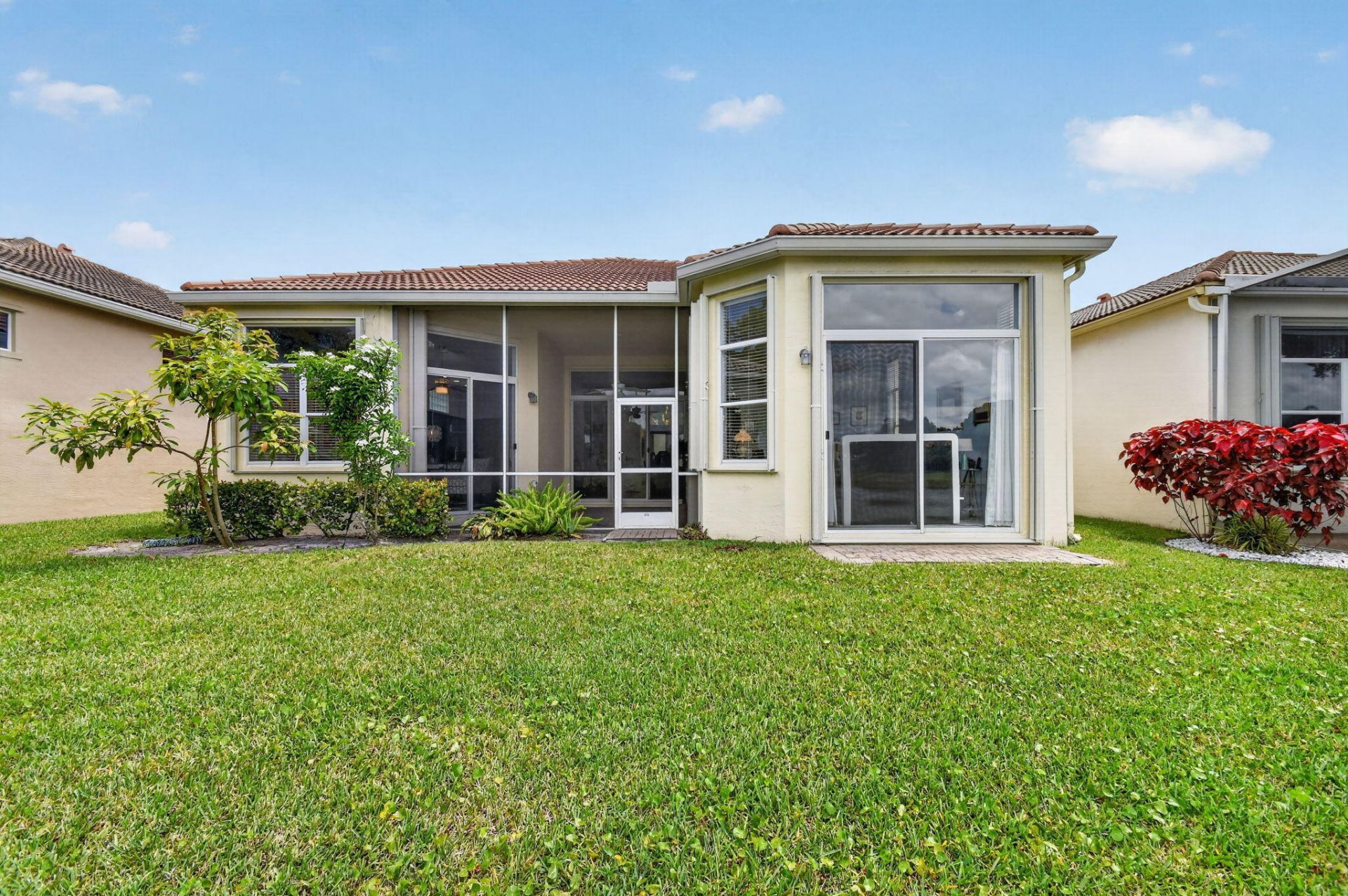 8553 E Via Grande E, Wellington, FL 33411 Photo