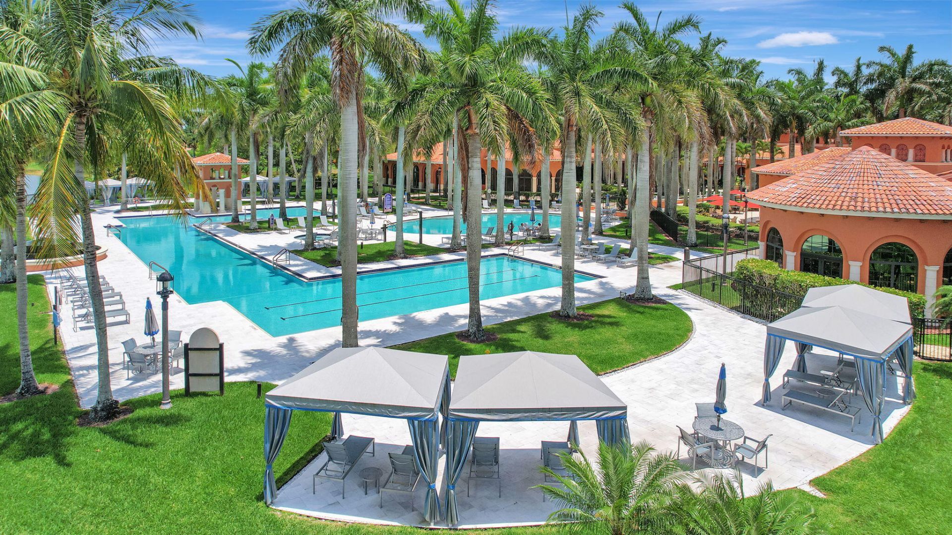 8553 E Via Grande E, Wellington, FL 33411 Photo