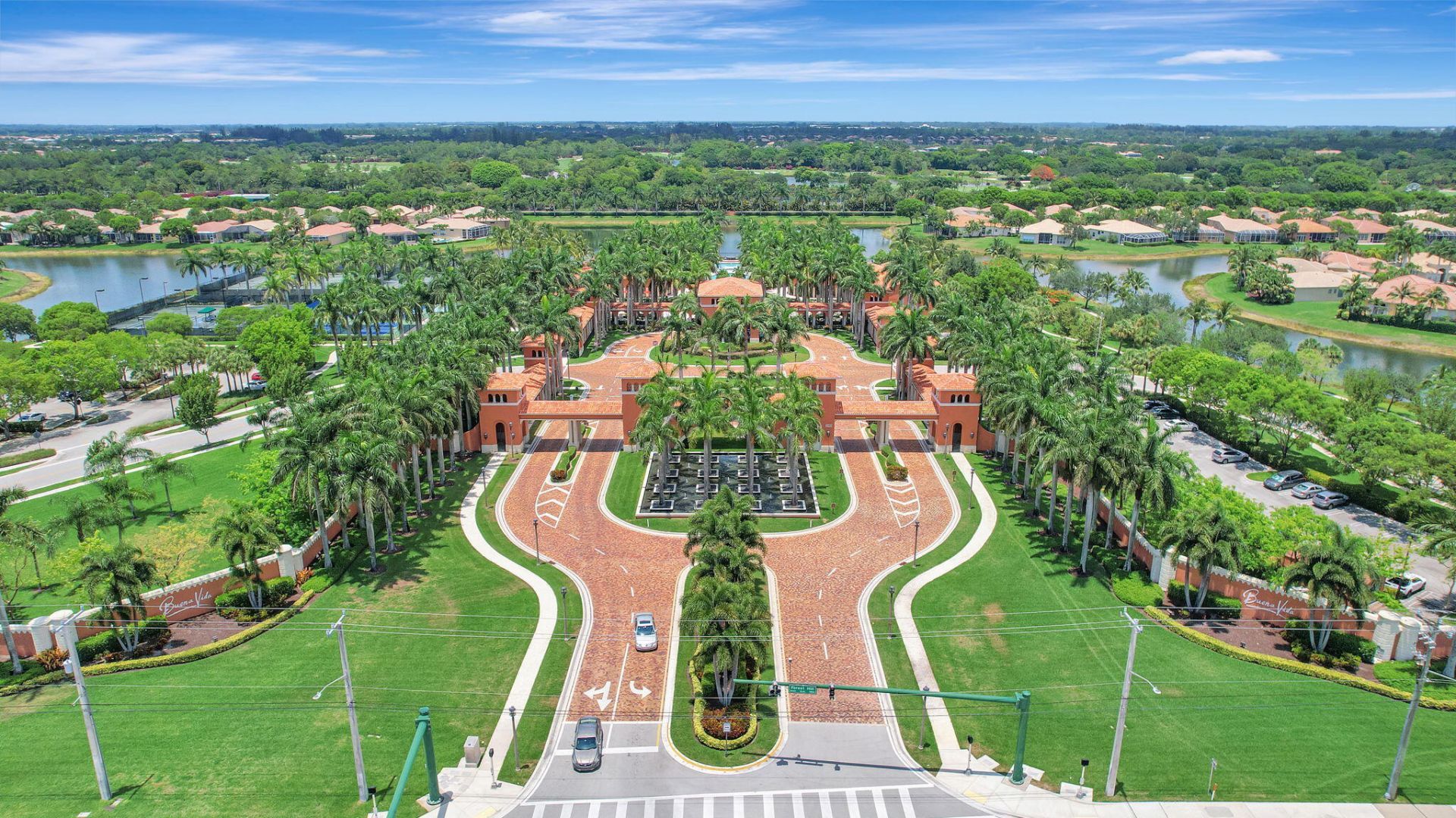 8553 E Via Grande E, Wellington, FL 33411 Photo