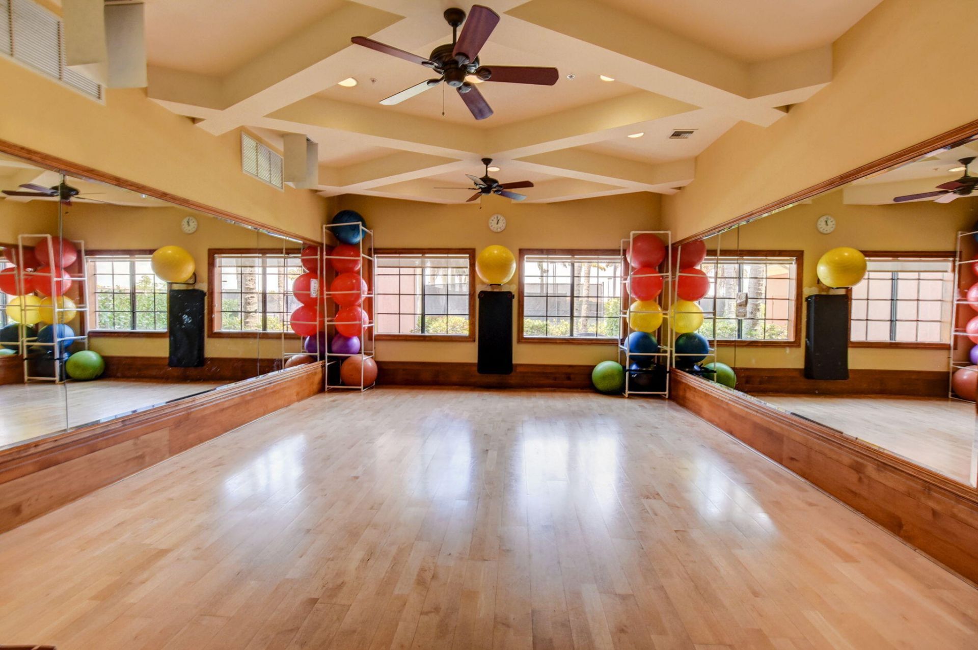 8553 E Via Grande E, Wellington, FL 33411 Photo