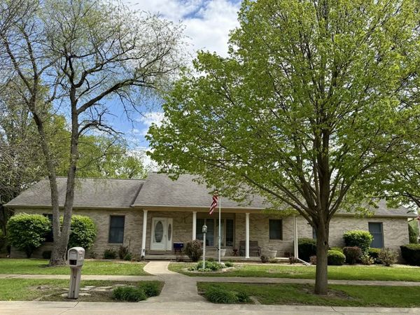 532 Neipswah Avenue , Rantoul, IL 61866