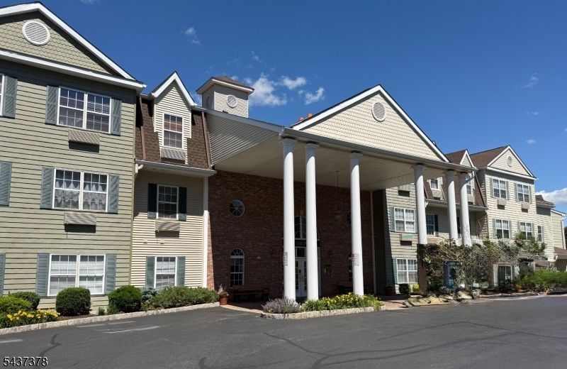 5322 Richmond Rd, West Milford, NJ 07480 Main Photo