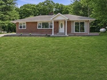 89 Armstrong Rd, Wantage, NJ 07461
