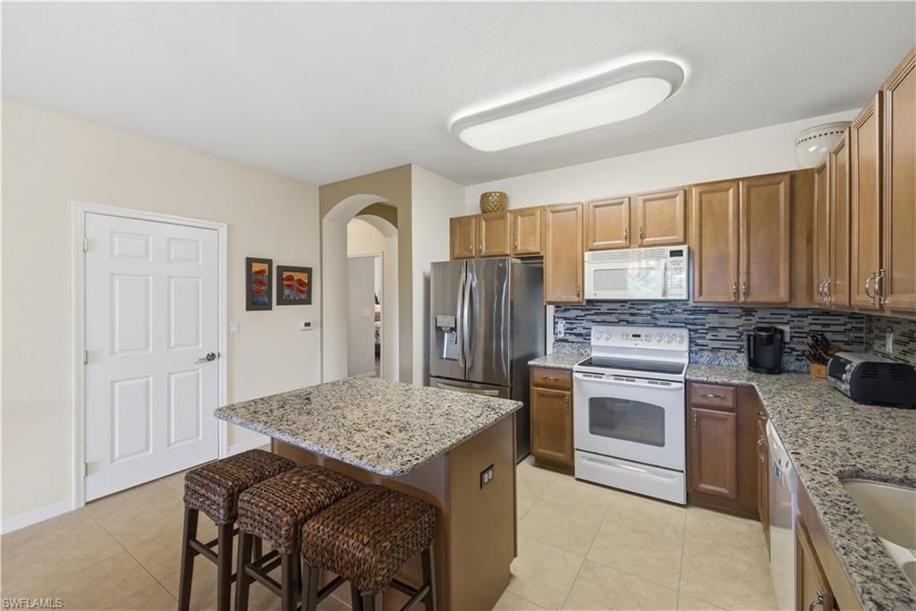 9631 Spanish Moss Way , Unit 3922, Bonita Springs, FL 34135 Photo