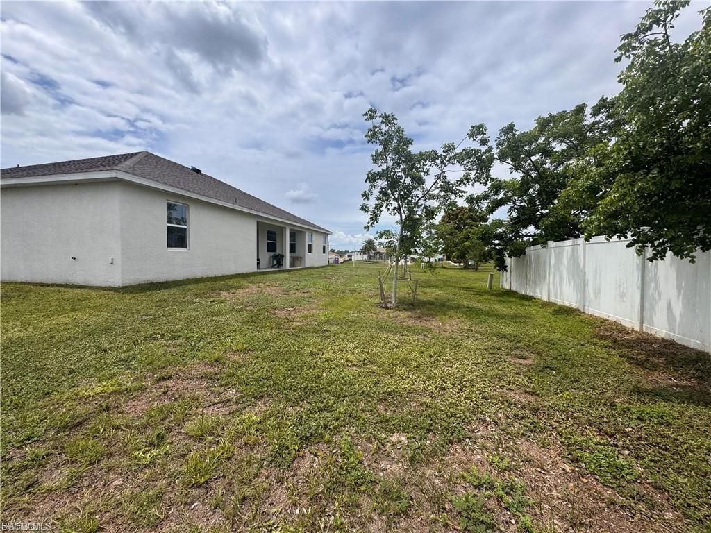 1820 NW 19th Ave, Cape Coral, FL 33993 Photo