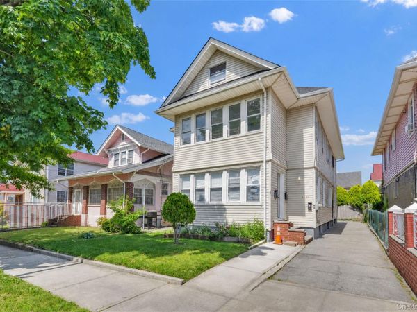 85-43 150th Street, Briarwood, NY 11435