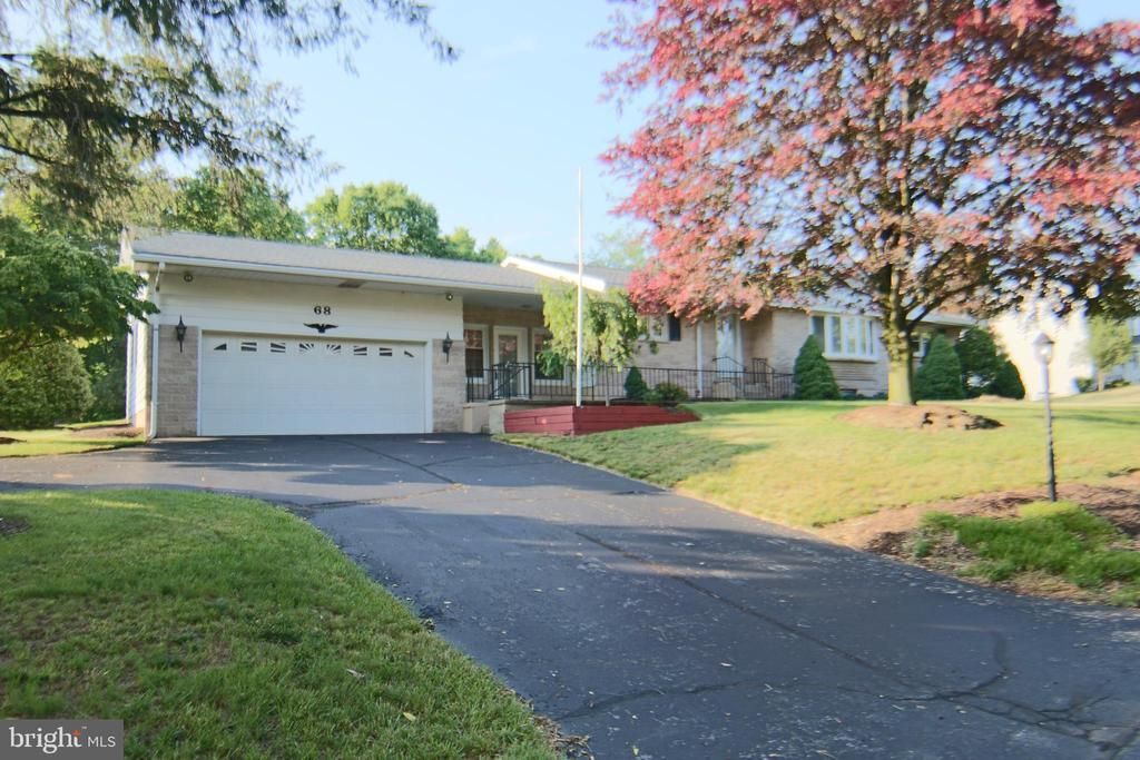 68 Bali Hai Road, Mechanicsburg, PA 17050 Main Photo