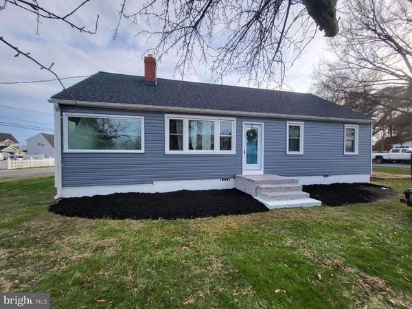 801 CHESTER RIVER DRIVE, GRASONVILLE, MD 21638