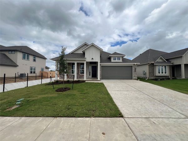 240 Gus LOOP , Georgetown, TX 78626