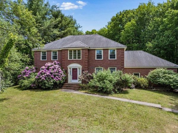 28 Brick Mill Road, Bedford, NH 03110
