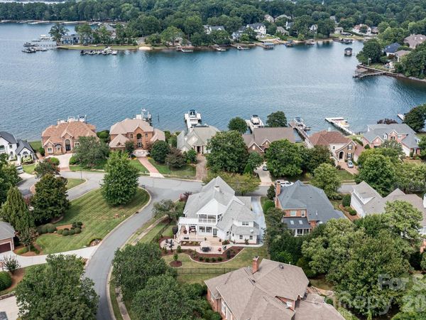 17626 Spinnakers Reach Drive, Cornelius, NC 28031