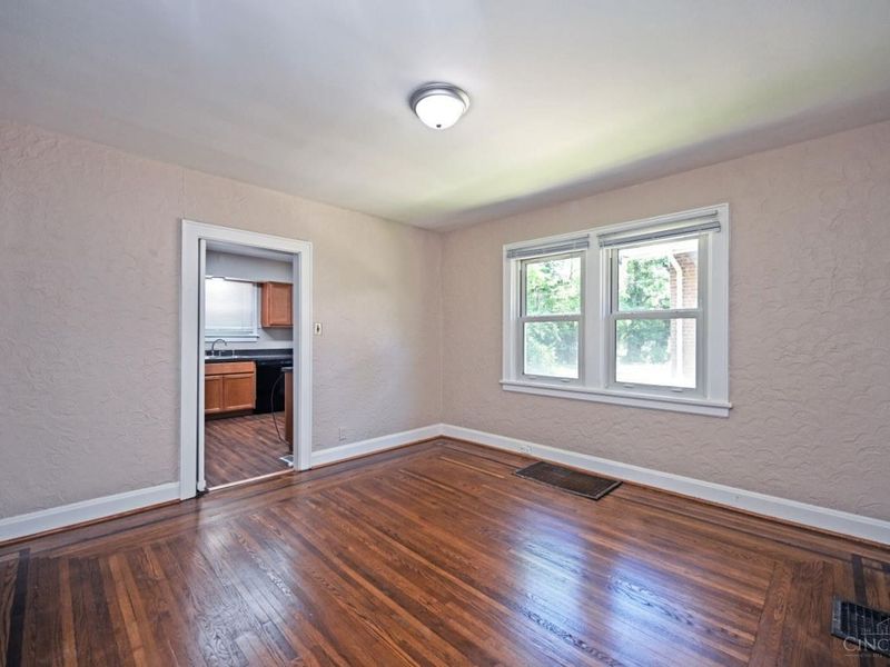 3955 Ardmore Avenue, Cincinnati, OH 45229 Photo 10