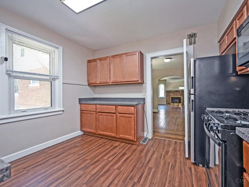 3955 Ardmore Avenue, Cincinnati, OH 45229 Photo 14