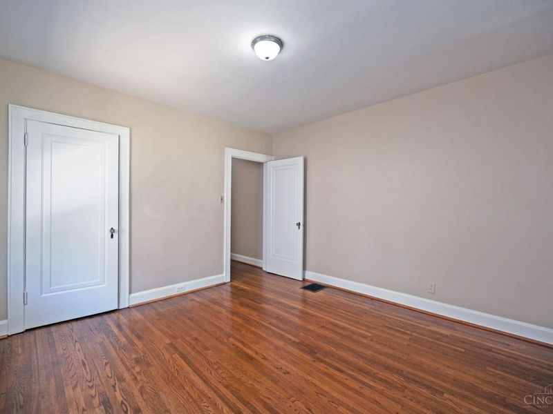 3955 Ardmore Avenue, Cincinnati, OH 45229 Photo 19