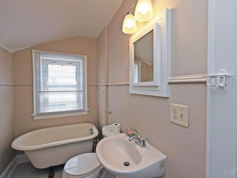 3955 Ardmore Avenue, Cincinnati, OH 45229 Photo 29