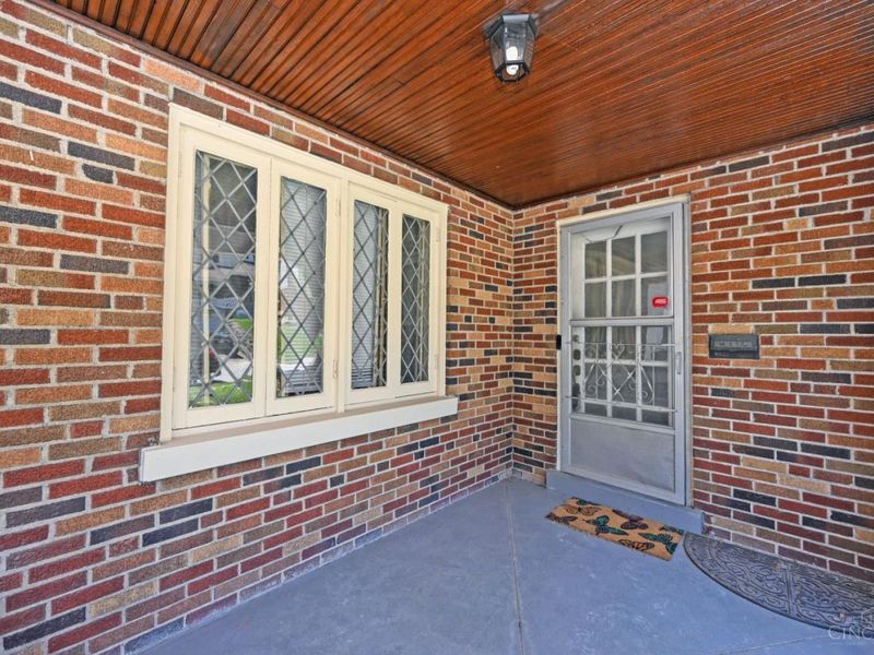 3955 Ardmore Avenue, Cincinnati, OH 45229 Photo 4