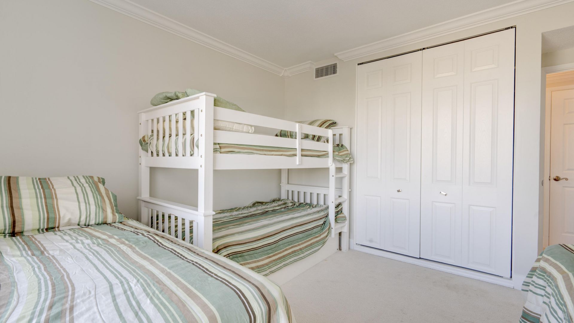 3800 Galt Ocean Drive, Unit 515, Fort Lauderdale, FL 33308 Photo
