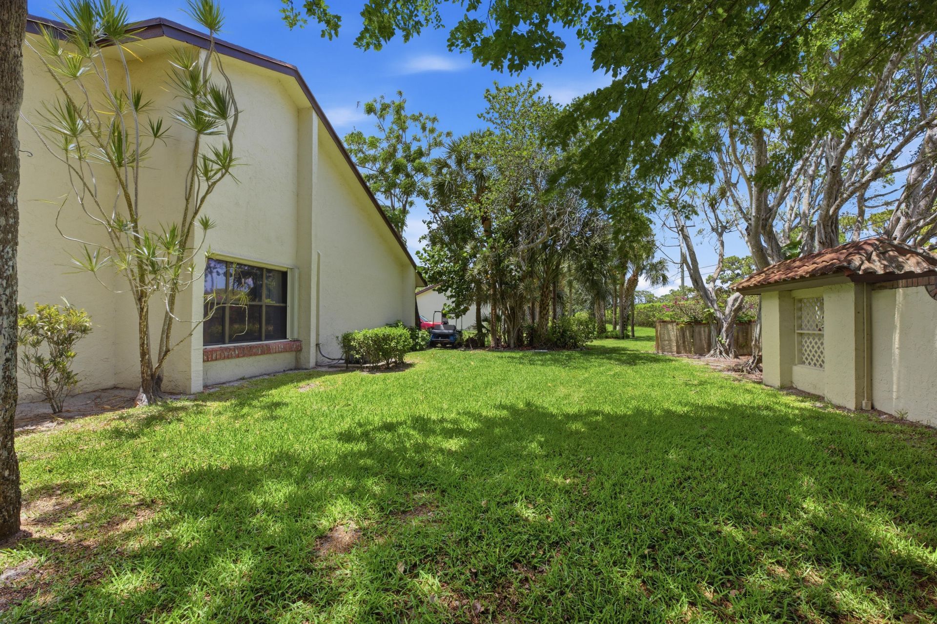 7516 English Court, Unit A, Lake Worth, FL 33467 Photo