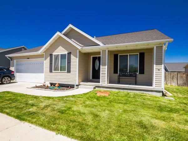 190 W 2100 S, Vernal, UT 84078