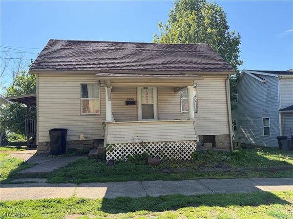 1206 Swann Street, Parkersburg, WV 26101
