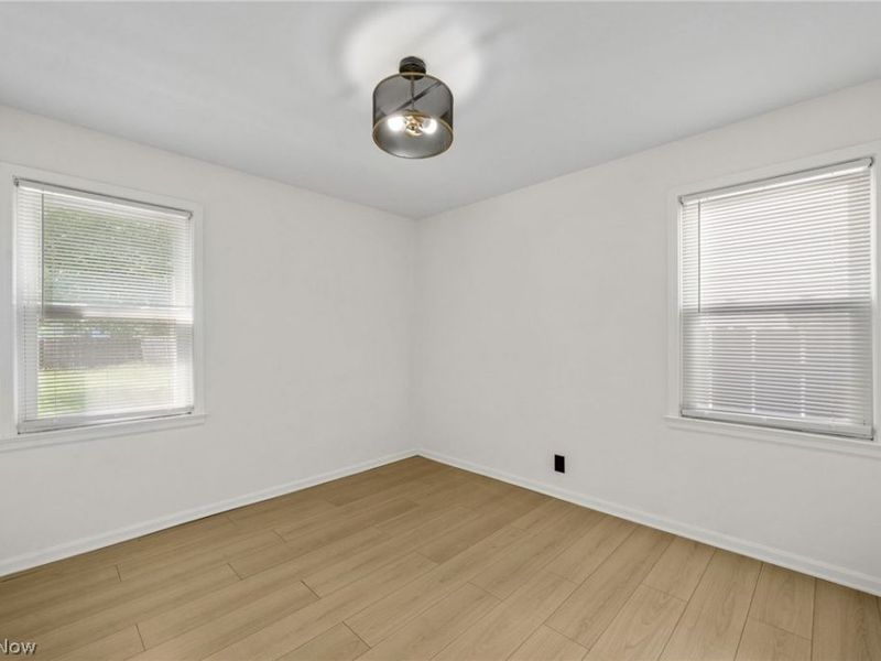 13410 Hathaway Road, Garfield Heights, OH 44125 Photo 10