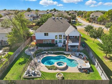 5212 Whisper Drive, Fort Worth, TX 76123