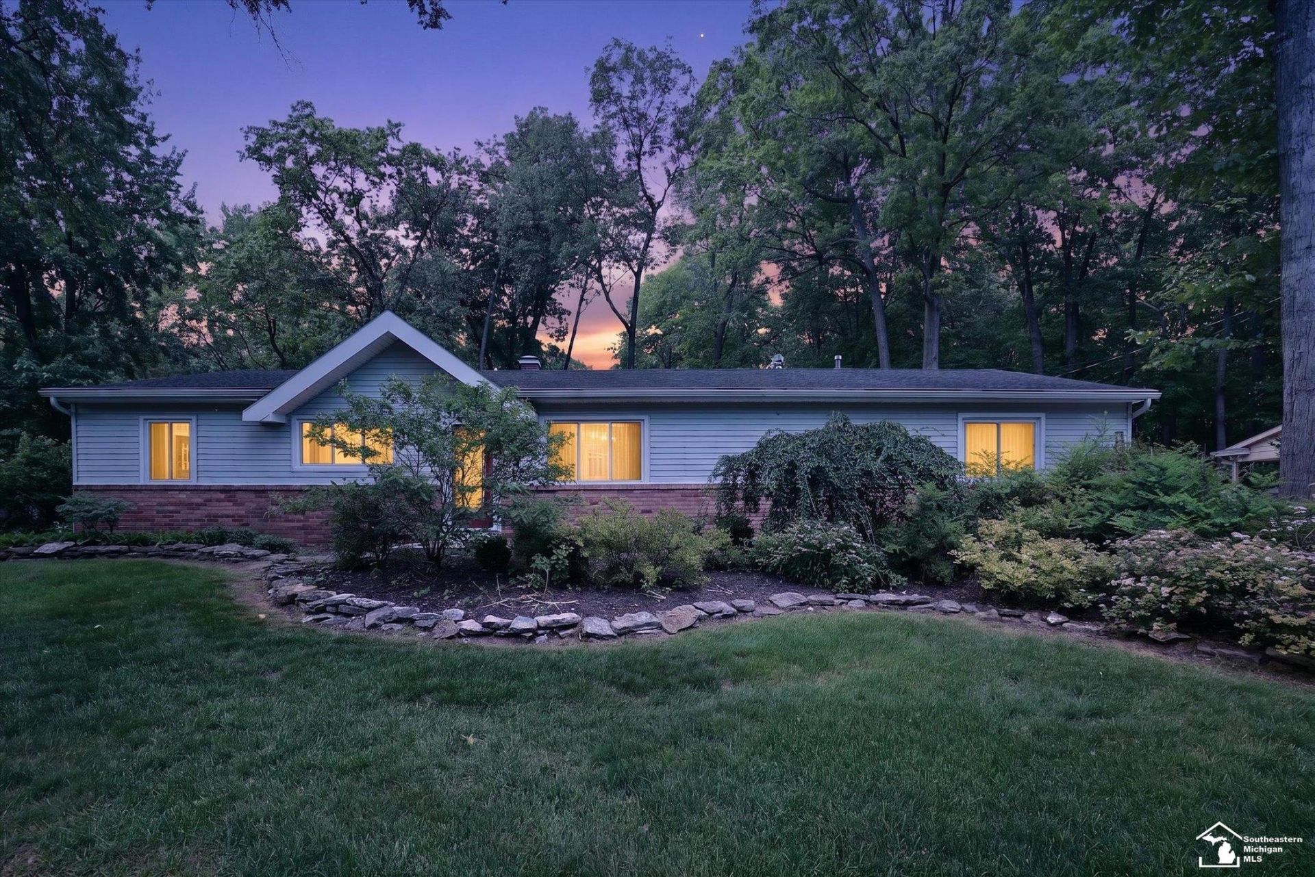 2854 Thunderbird Trail Trail, Lambertville, MI 48144 Main Photo