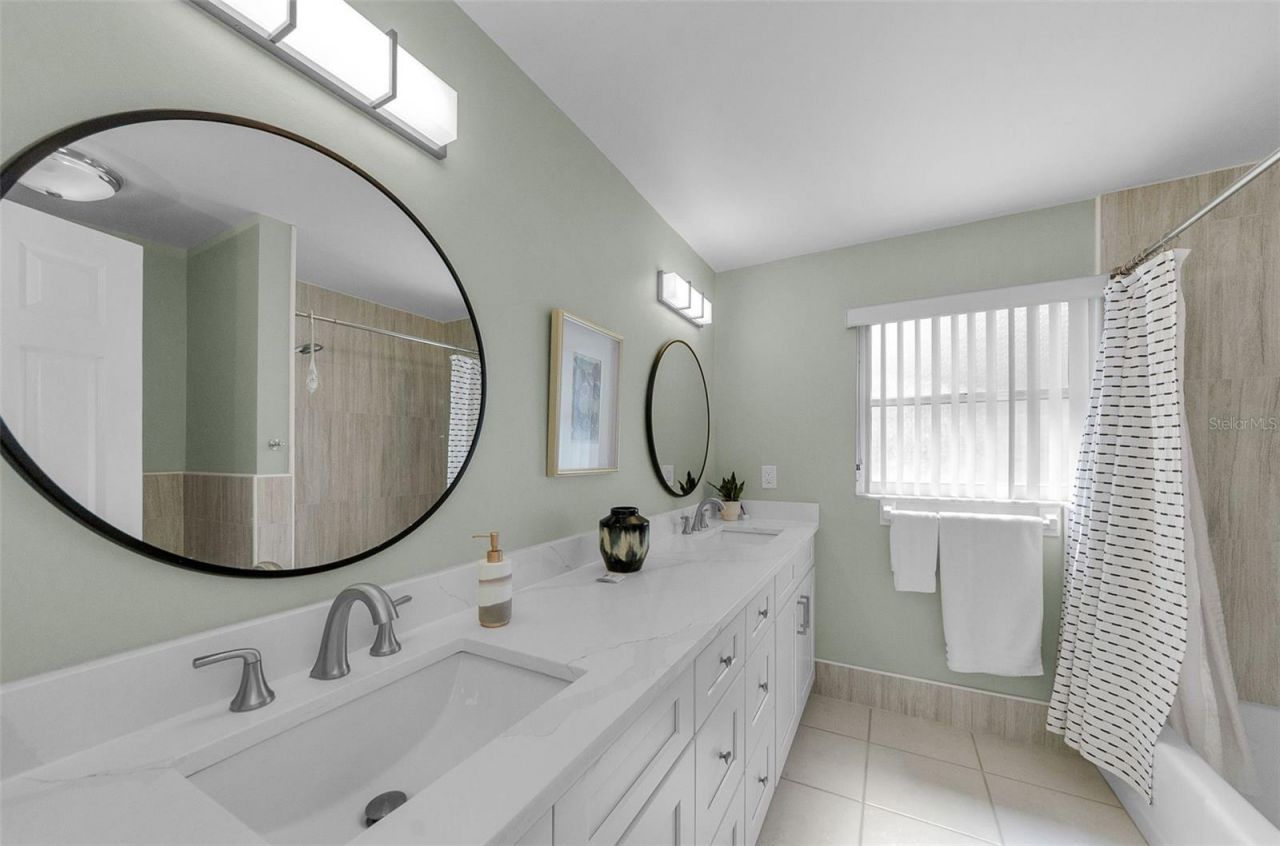 1525 Ruth Road , Dunedin, FL 34698 Photo