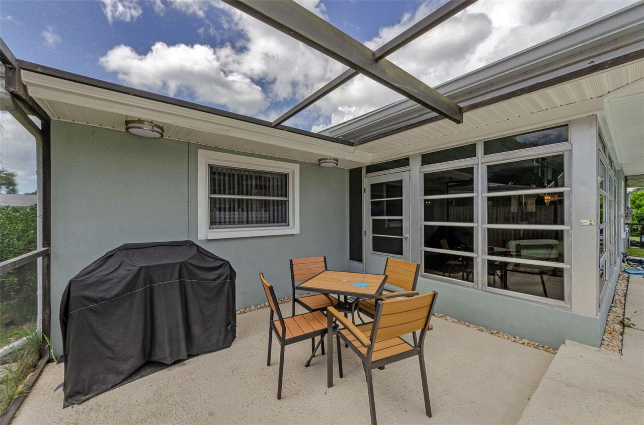 1525 Ruth Road , Dunedin, FL 34698 Photo