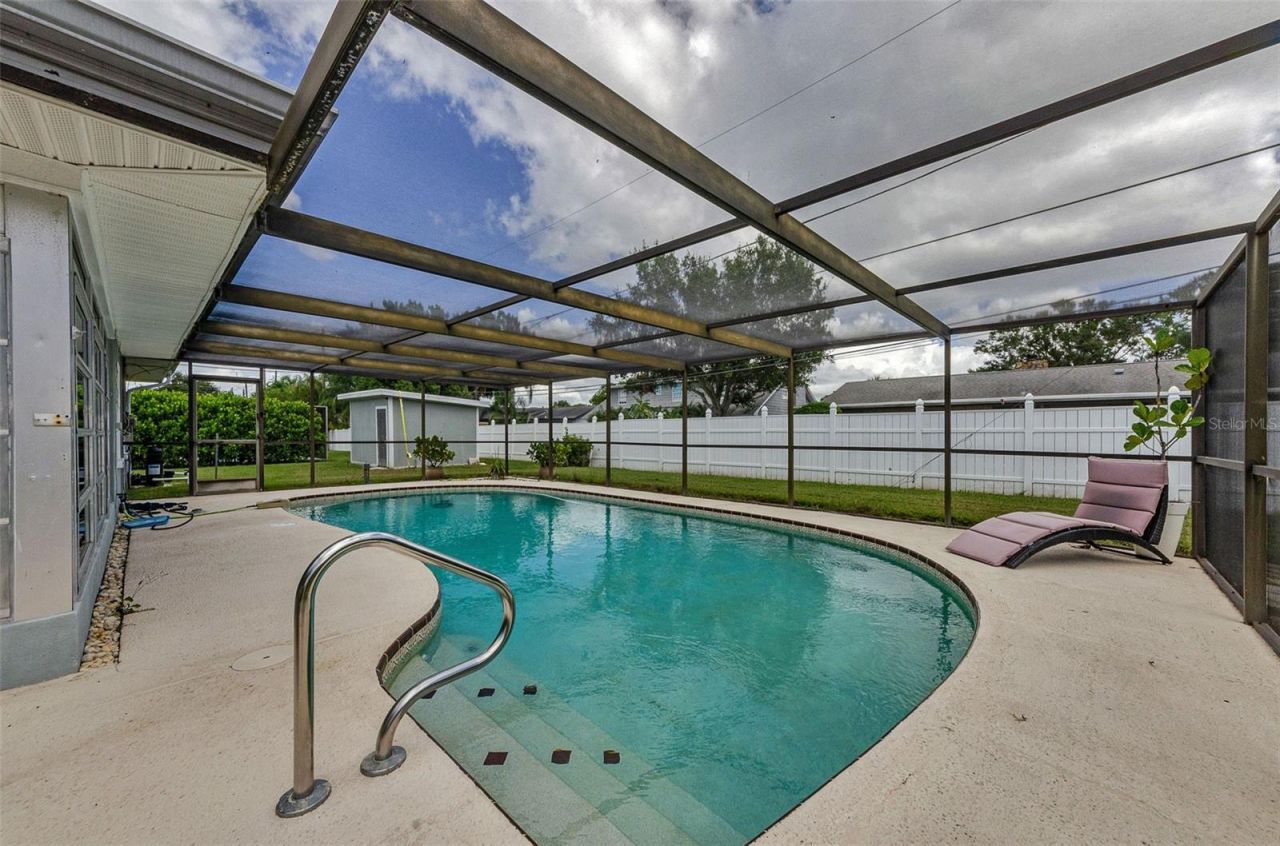 1525 Ruth Road , Dunedin, FL 34698 Photo