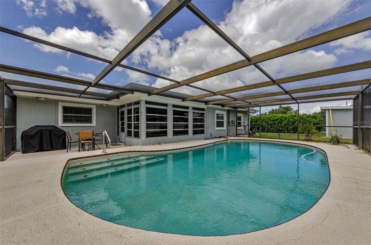 1525 Ruth Road , Dunedin, FL 34698 Photo