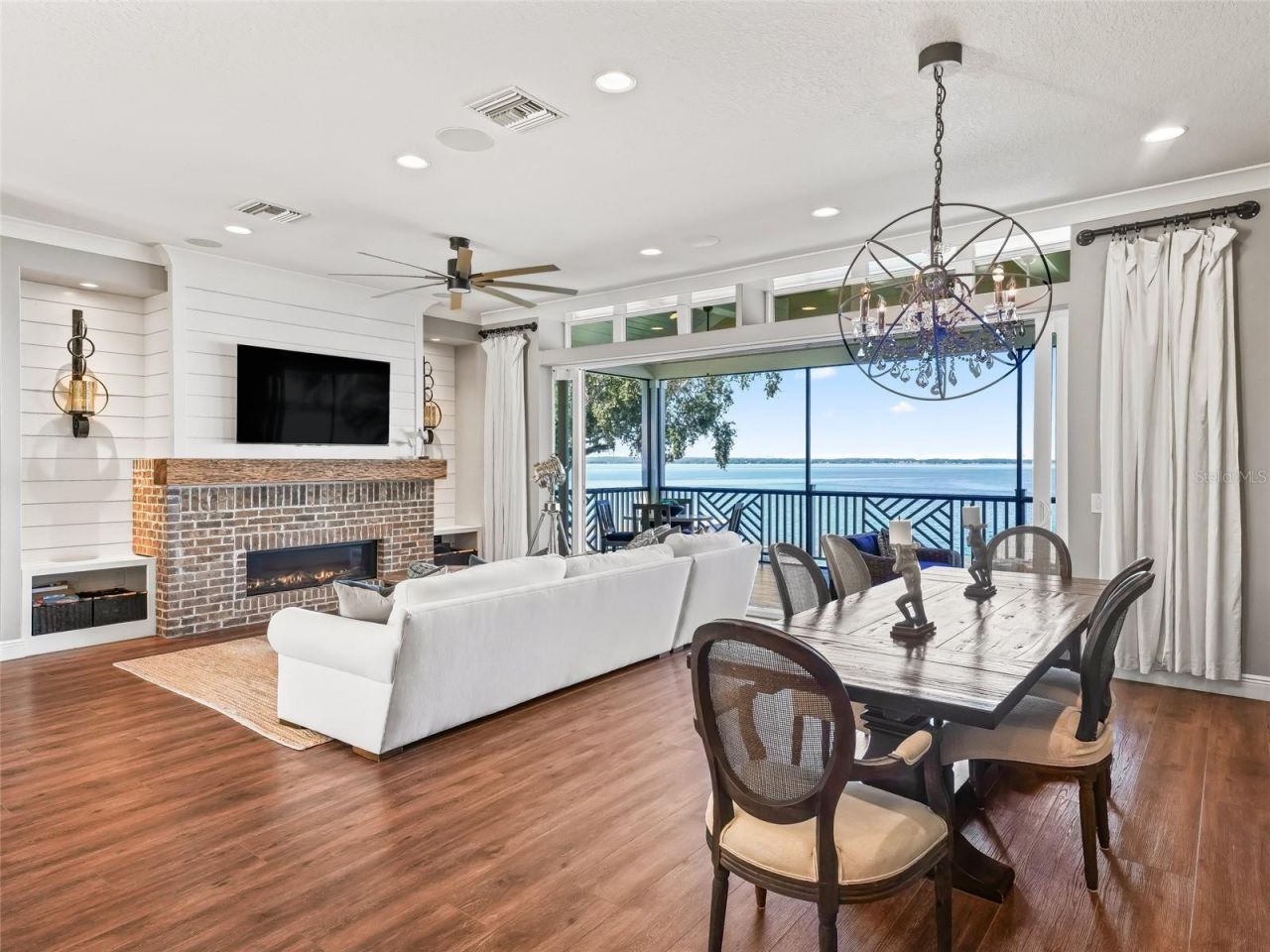 12943 SE Sunset Harbor Road, Weirsdale, FL 32195 Photo