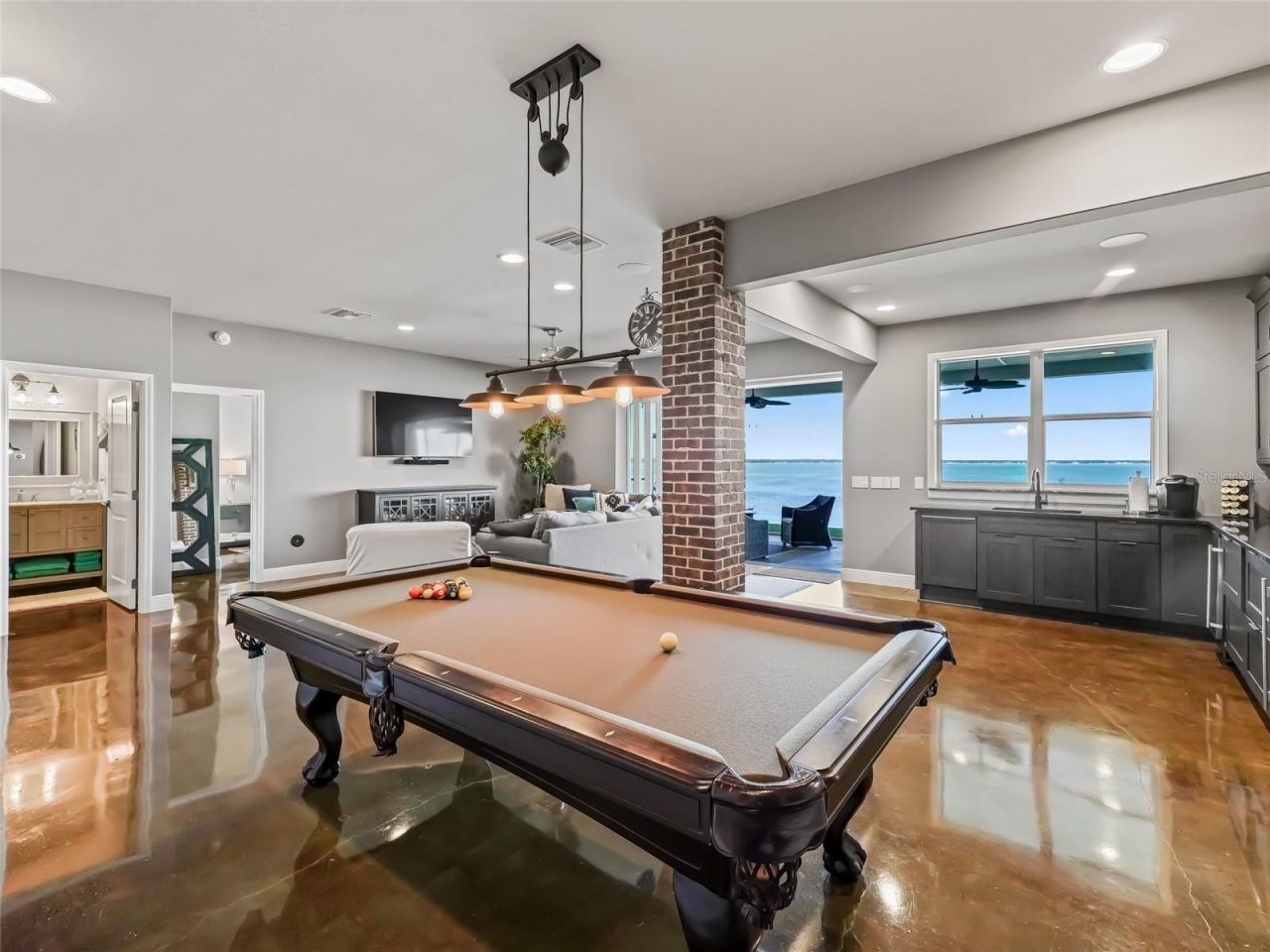12943 SE Sunset Harbor Road, Weirsdale, FL 32195 Photo