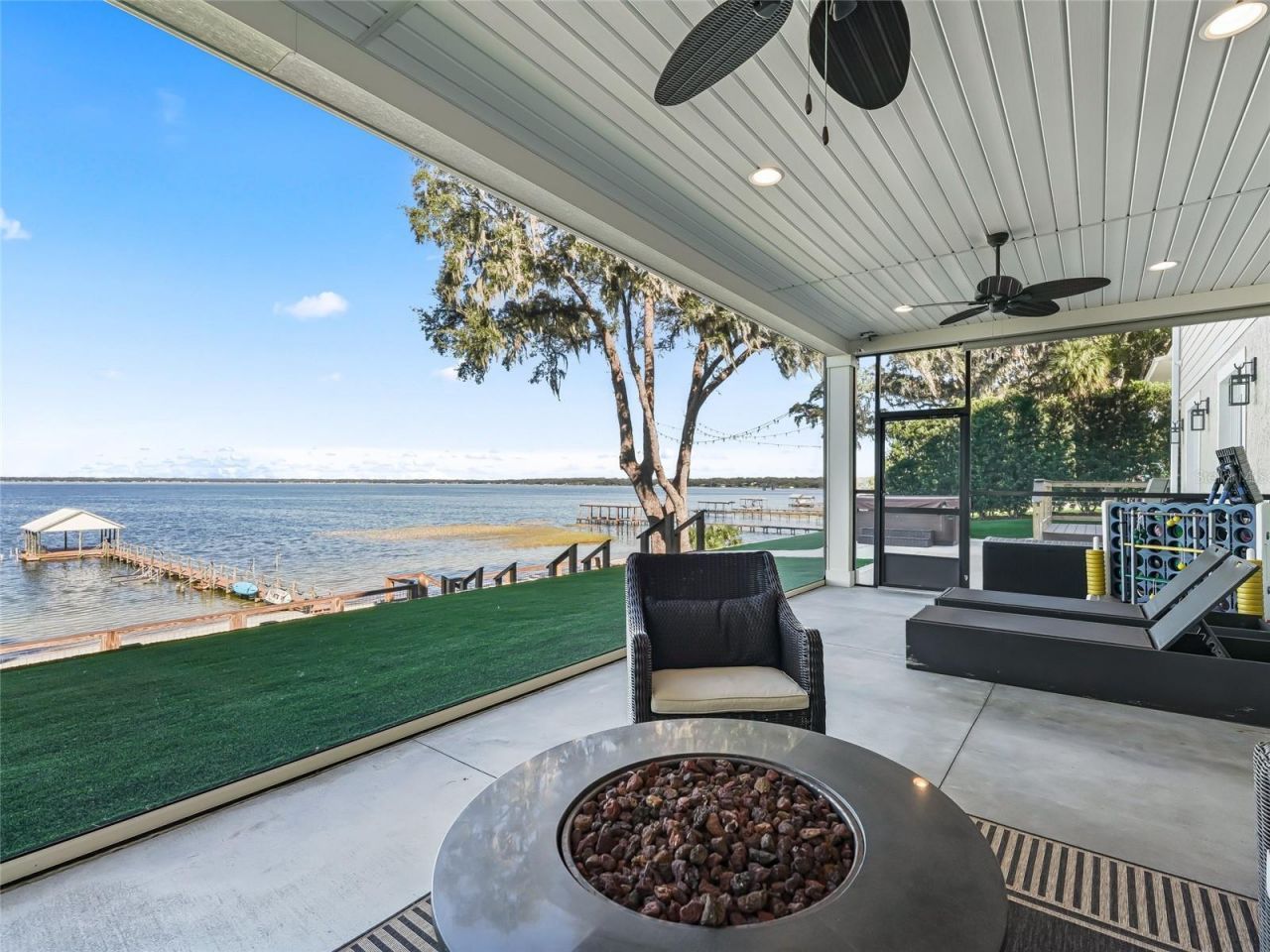 12943 SE Sunset Harbor Road, Weirsdale, FL 32195 Photo