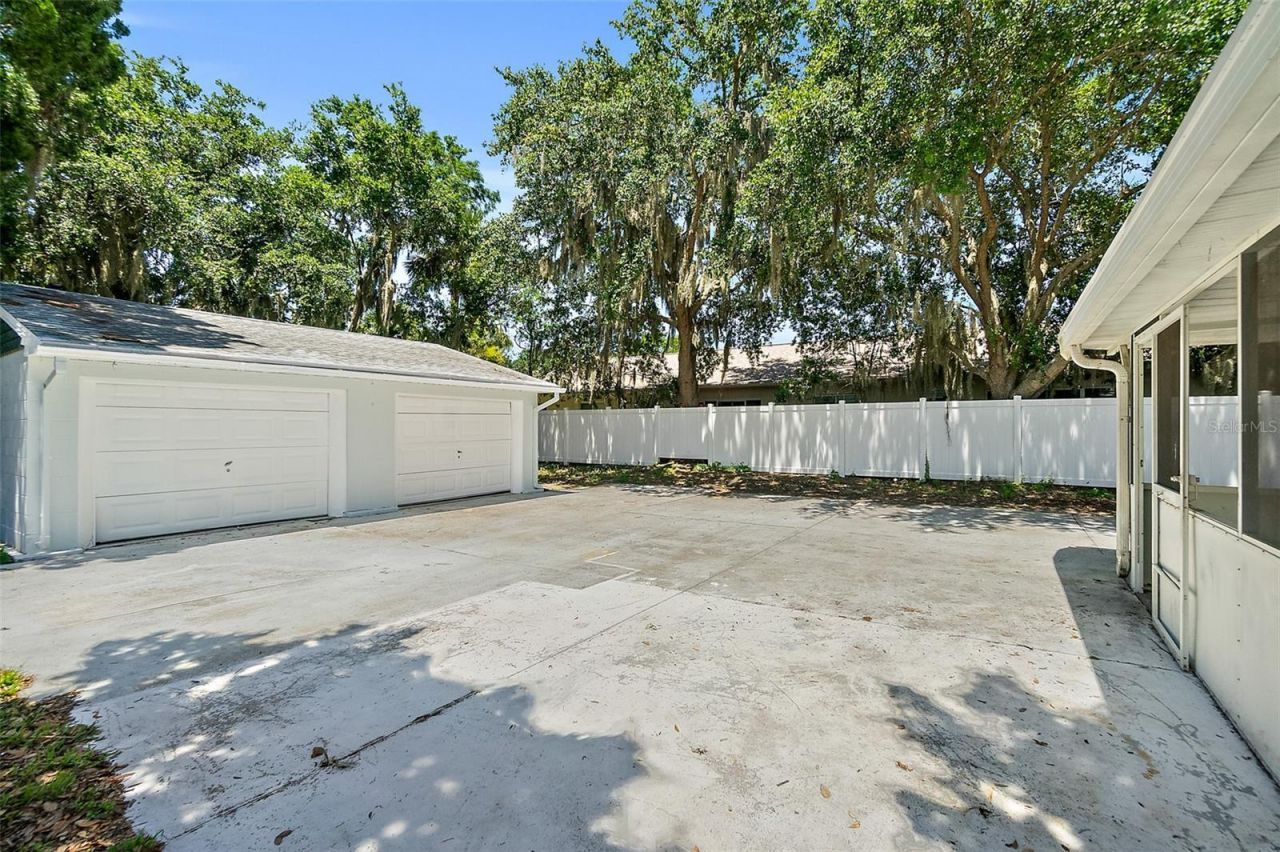 607 Wayne Avenue , New Smyrna Beach, FL 32168 Photo