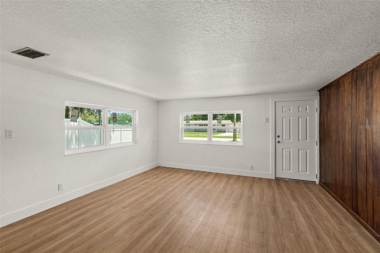 607 Wayne Avenue , New Smyrna Beach, FL 32168 Photo