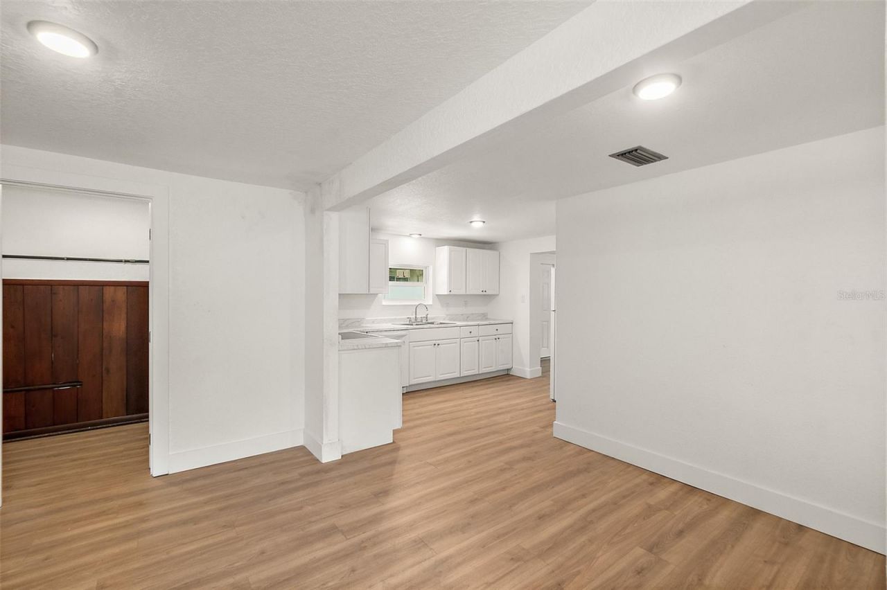 607 Wayne Avenue , New Smyrna Beach, FL 32168 Photo