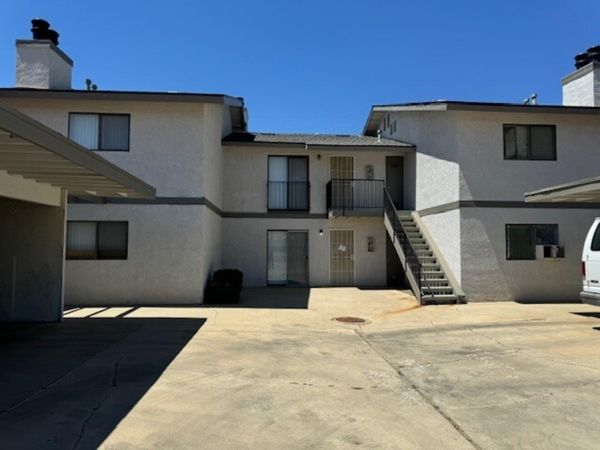 21529 Golden Hills Blvd, Unit C, Tehachapi, CA 93561