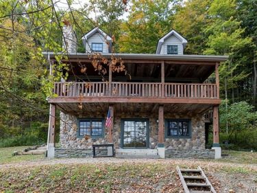 8540 Hayes Hollow Road, Colden, NY 14033