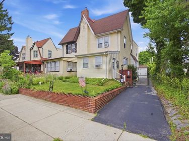 109 SHADELAND AVENUE, LANSDOWNE, PA 19050