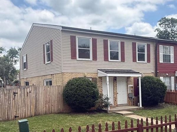 77 HANCOCK PLACE NE, LEESBURG, VA 20176